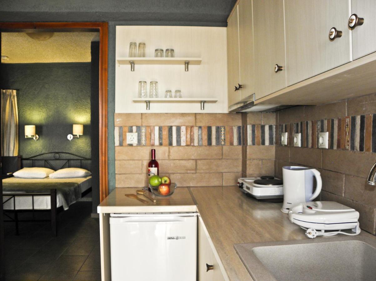 Irilena Studios And Apartments Lassi  Bagian luar foto