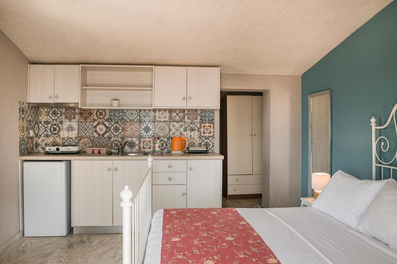 Irilena Studios And Apartments Lassi  Bagian luar foto