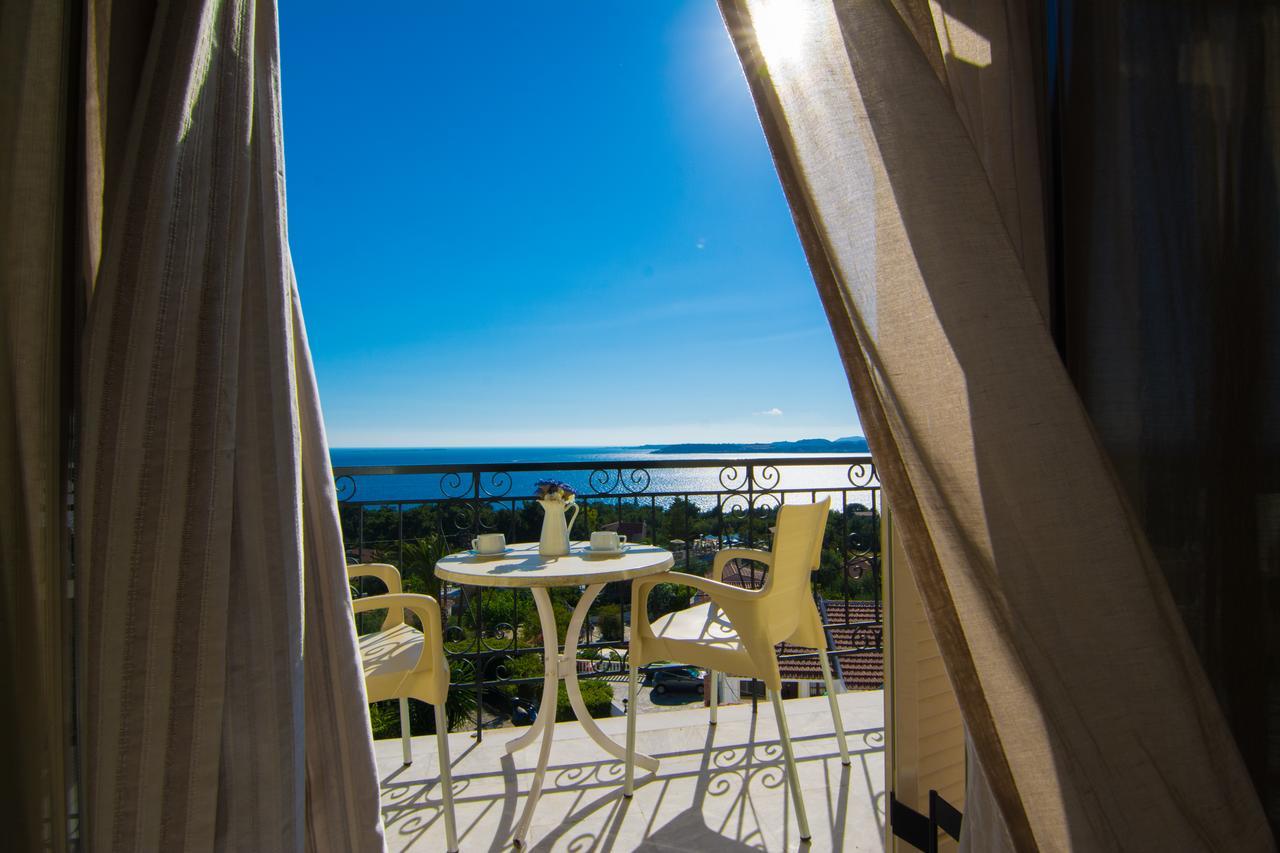 Irilena Studios And Apartments Lassi  Bagian luar foto